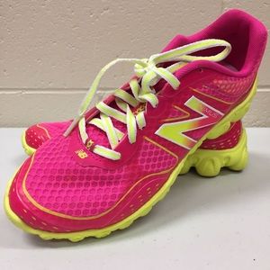 New Balance Minimus Ionix 3090 Rev Lite Running Shoes Pink/Girls 5 US (K3090PKG)